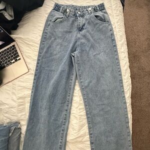 Women's Blue Jeans